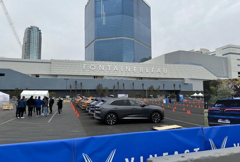 BMW, RAM, Peugeot, Jeep, Mercedes-benz