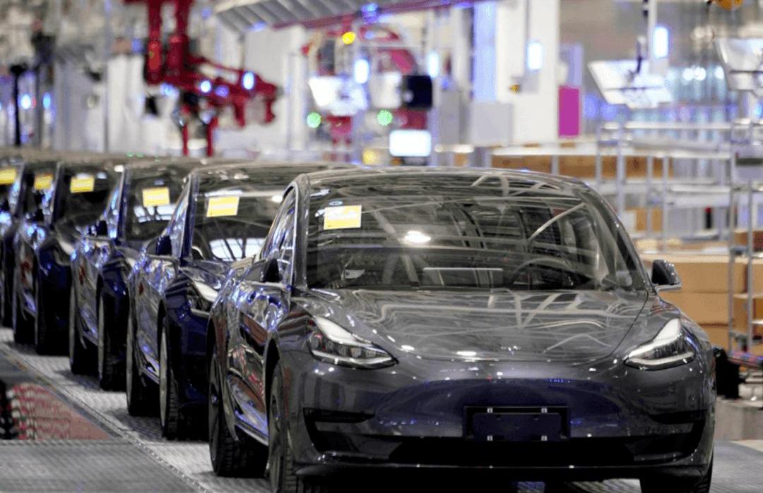 Tesla, BYD, Model Y,Model 3, Ian