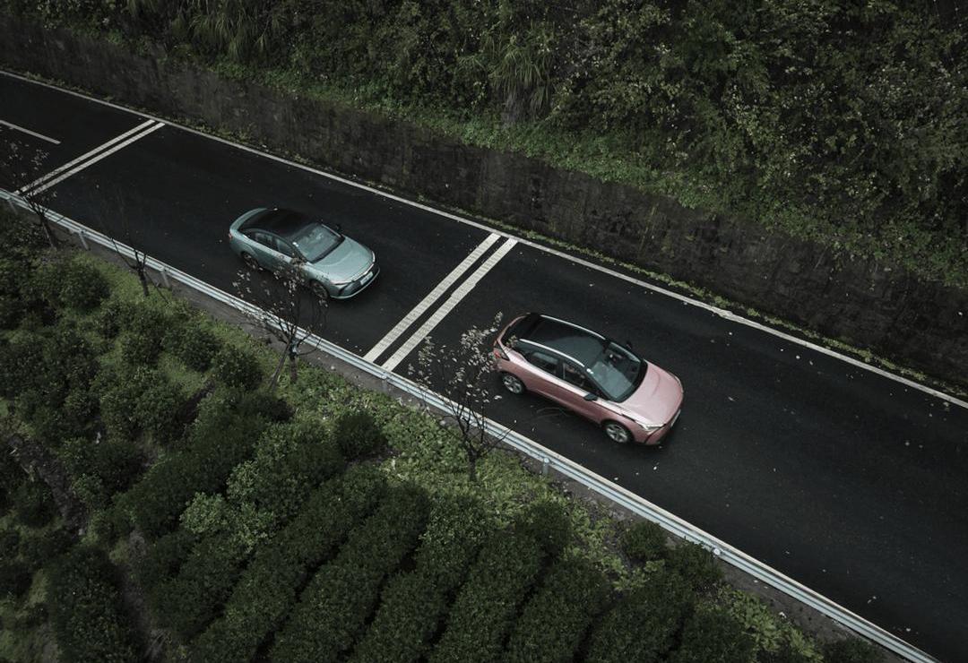 Geometric automobile, Geometric G6, Geely automobile, Volkswagen, Geometric M6