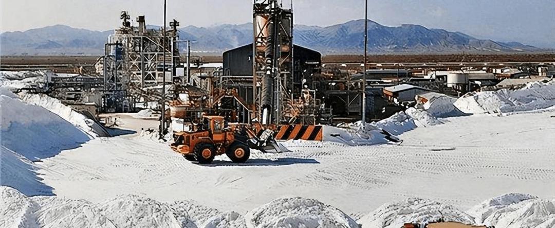 BYD, Tesla, Model 3, Seal, Zero Run C01