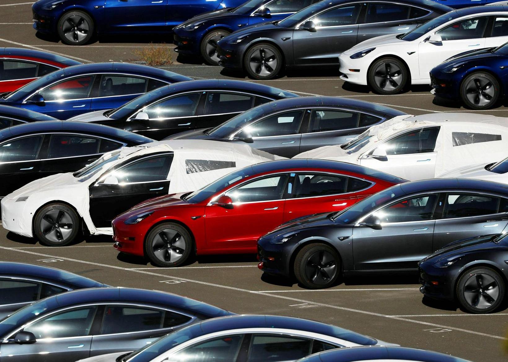 Tesla, model 3, model y