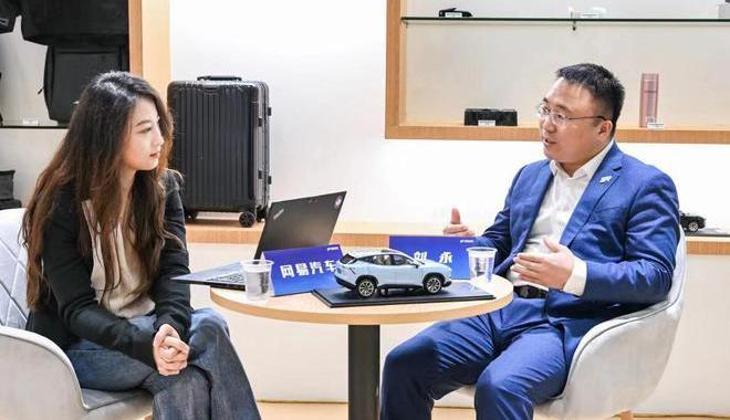 Jietu, Jietu Dasheng i-DM, Jietu Dasheng, Chery, Porsche