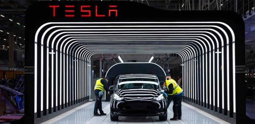 Tesla, Weilai, Jidu, Tucki, Lexus