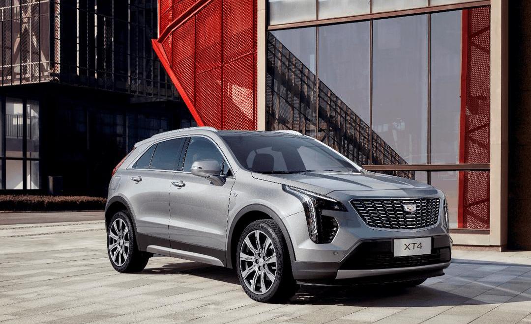 Cadillac, Cadillac XT4, superior, adventurer, Mann