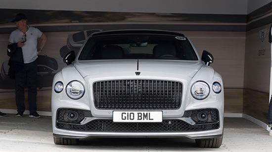 Flying, Bentley
