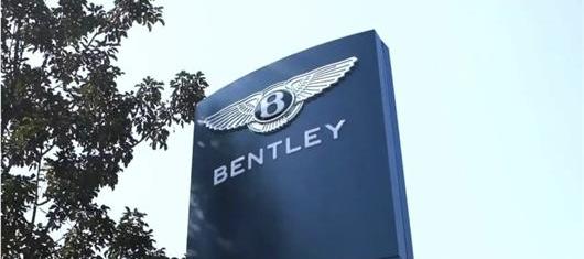 Porsche, Taycan, Ferrari, Bentley, Rolls-Royce