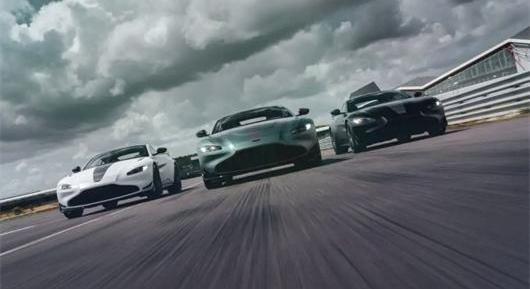 Porsche, Taycan, Ferrari, Bentley, Rolls-Royce
