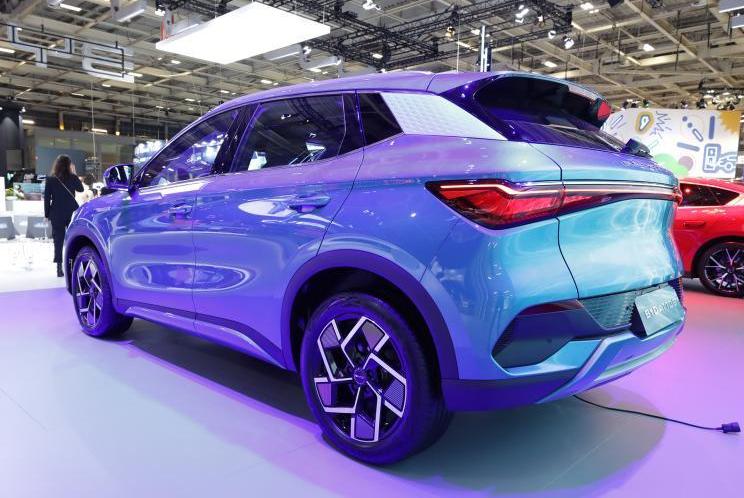 BYD, Han, Yuan PLUS, Dolphin, Toyota