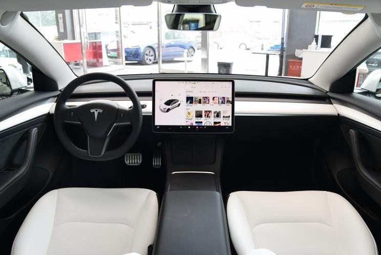 Tesla, model 3, model y