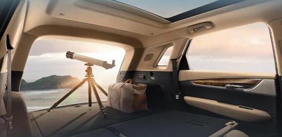 Cadillac, Cadillac XT5, Man