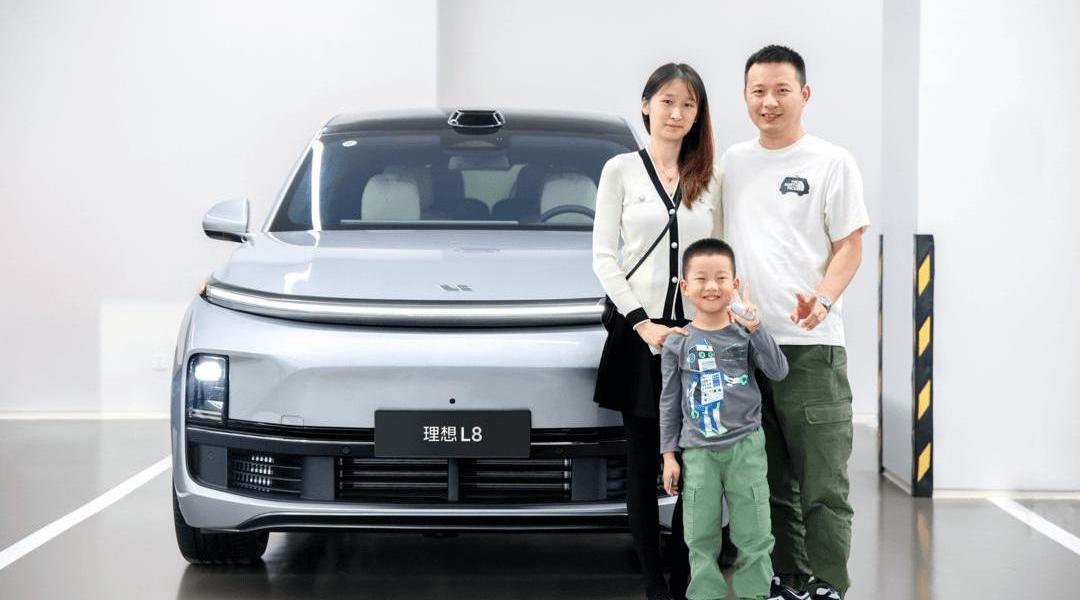 Ideal L8, Li ONE, LI