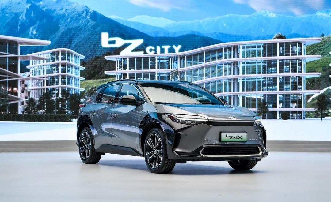 Toyota, Tesla, Crown