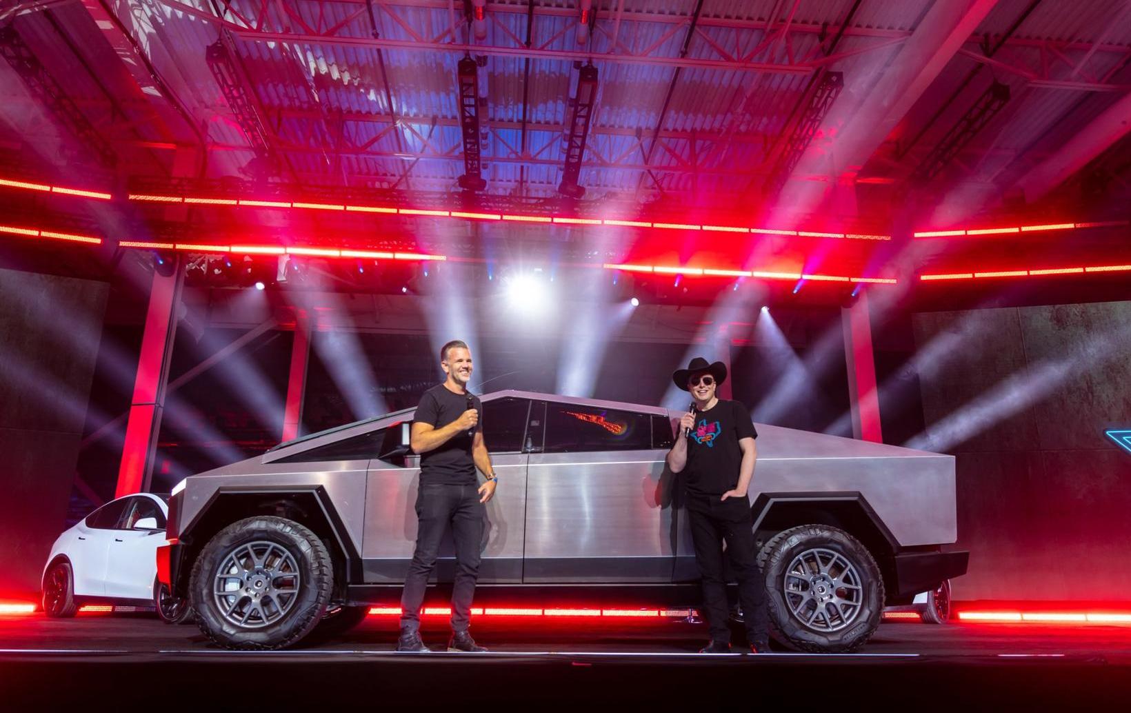 Tesla, model y