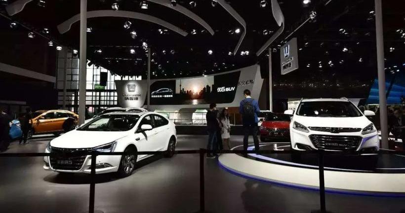 Dongfeng, Tesla