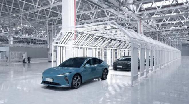 Weilai, Tesla, BMW, Discovery, Model Y