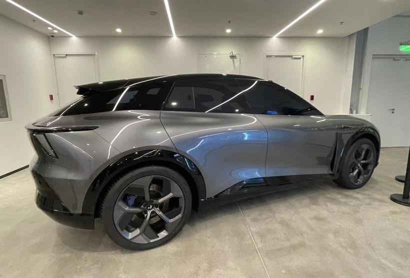 jidu, ROBO-01, Beijing, krypton, Tesla