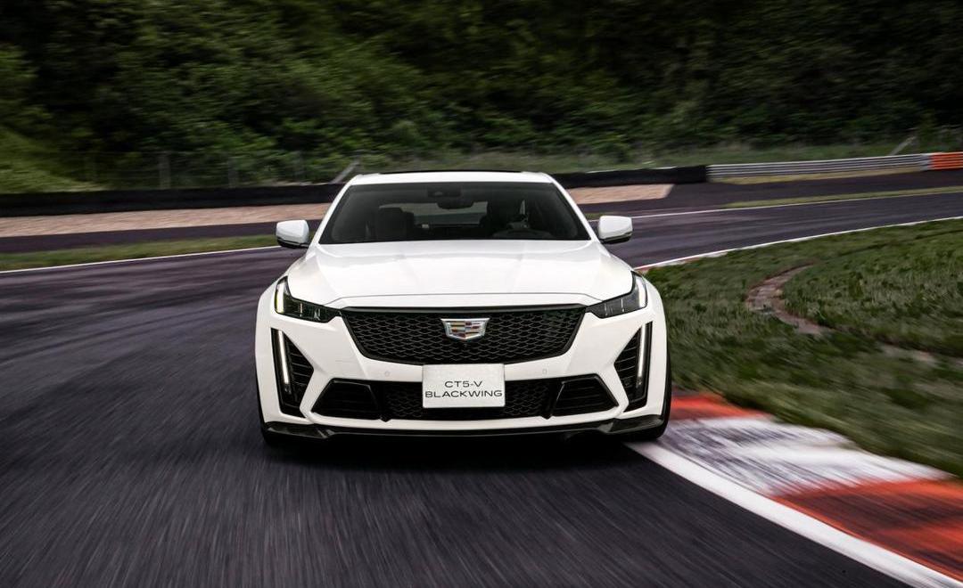 Cadillac, BMW, Cadillac CT5, Audi, Mercedes-Benz