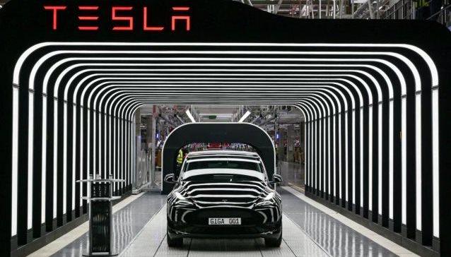 Tesla, discovery, model 3, model y