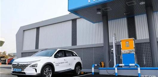 Hyundai, Toyota, Gun, Tesla, Honda