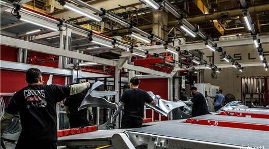 Tesla, Morgan, Iron Man, Century, Model 3