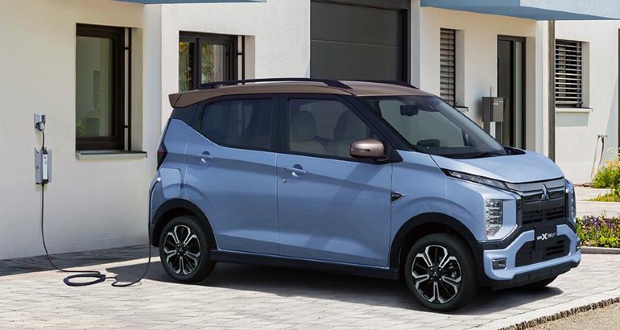 Nissan, Mitsubishi, Tesla, pioneers