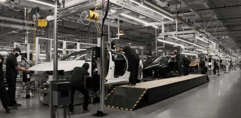 Tesla, Model 3, Mercedes-Benz, Volkswagen, Model S