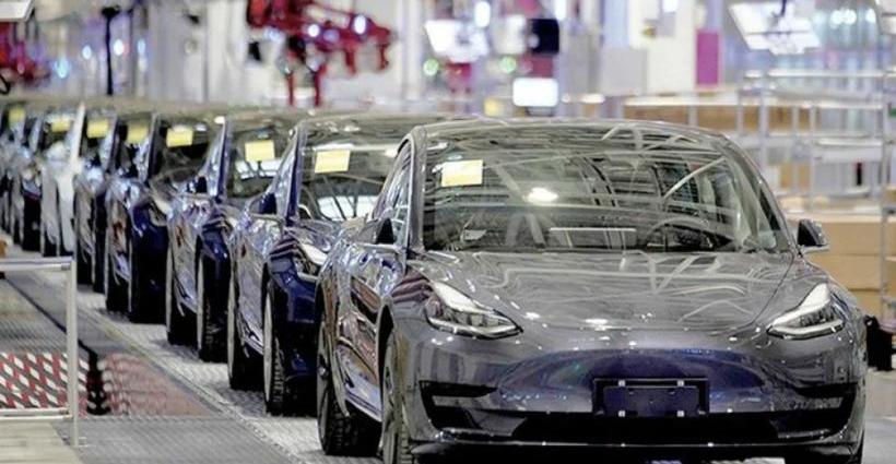 BMW, Tesla, Weilai
