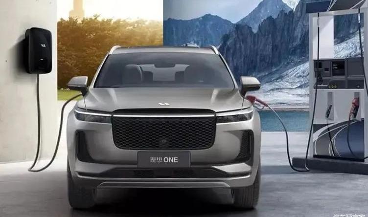 Li ONE, LI, BMW, Audi, Mercedes-Benz