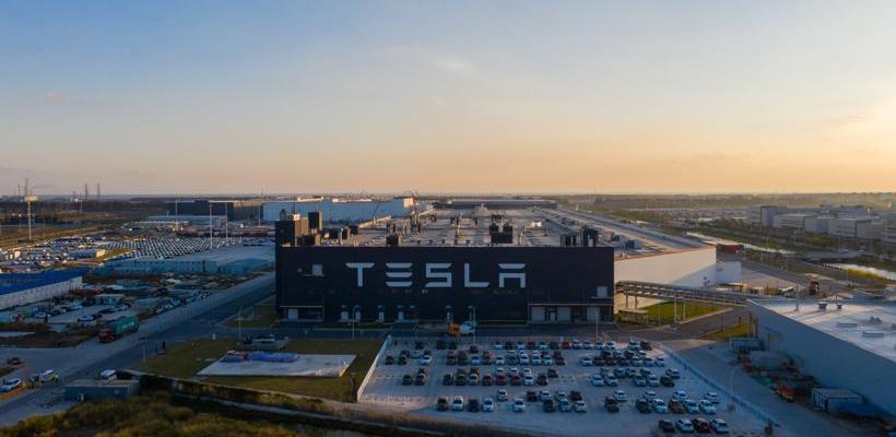 Tesla, model y, model 3