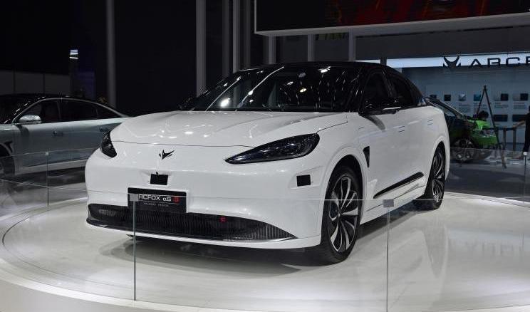polar fox alpha S,ARCFOX polar fox, Tesla, Beijing