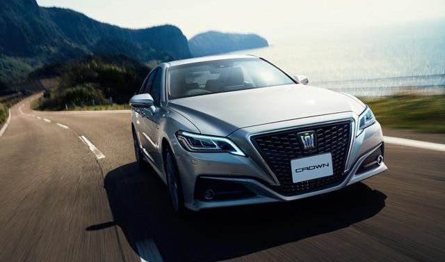 Toyota, Crown