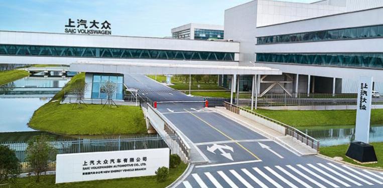 Volkswagen, Tesla, Tanks, Tucki, Beijing
