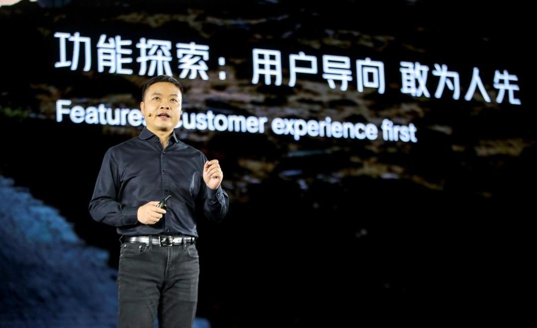 Weilai, Tesla, Tucki, Volkswagen, Mercedes-Benz