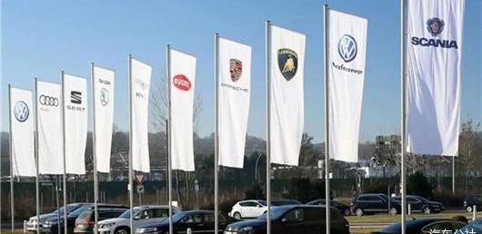 Volkswagen, Tesla, Audi, Porsche, mini