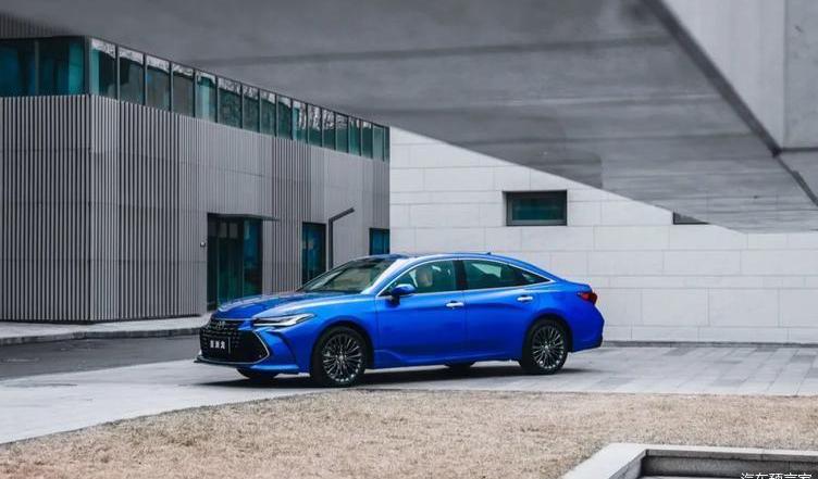 Toyota, FAW, Asian Dragon, Crown, Beijing