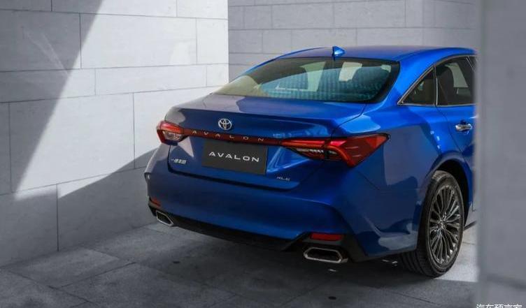 Toyota, FAW, Asian Dragon, Crown, Beijing
