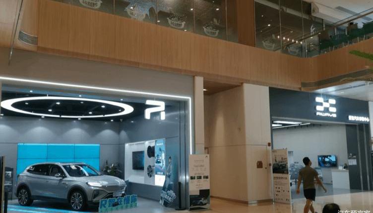 Tesla, Beijing, Tucki, Weilai, Audi