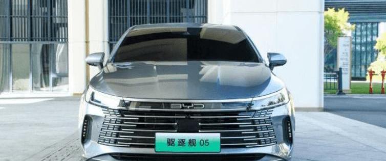 changan, hongqi, Volkswagen, hongqi E-QM5, BMW