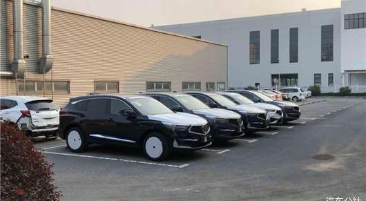 Honda, Lexus, finidi, Binzhi and BMW 5 Series