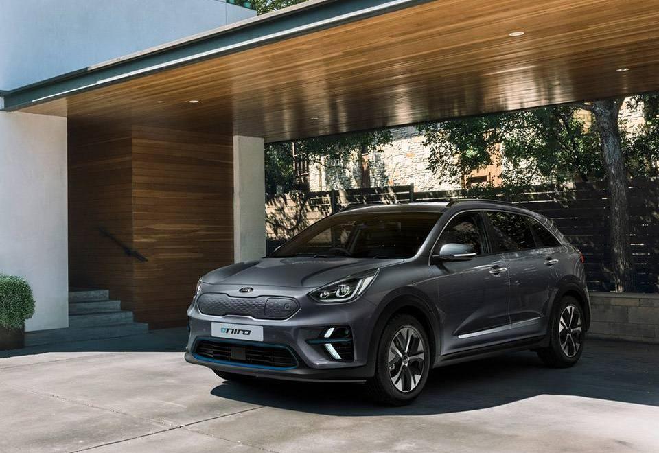 KIA, Peugeot, Volkswagen, Audi, Tesla