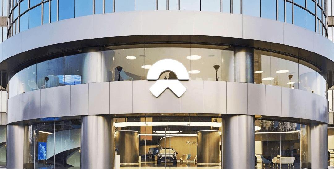 Volvo, Cadillac, BMW, Tesla, Weilai