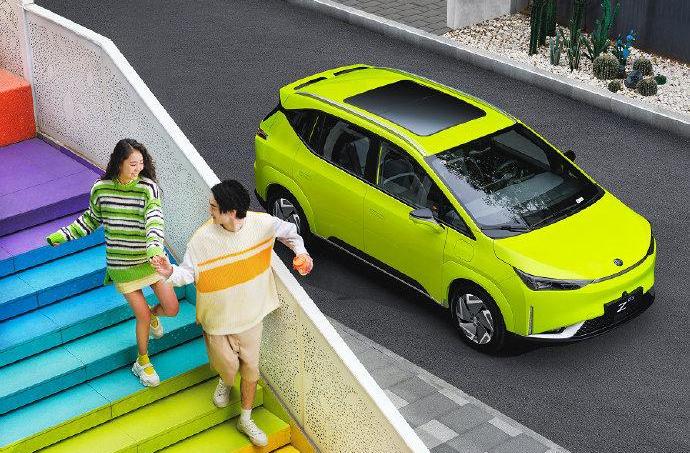 Hechuang, Guangzhou Automobile Group, Hechuang Z03, Weilai