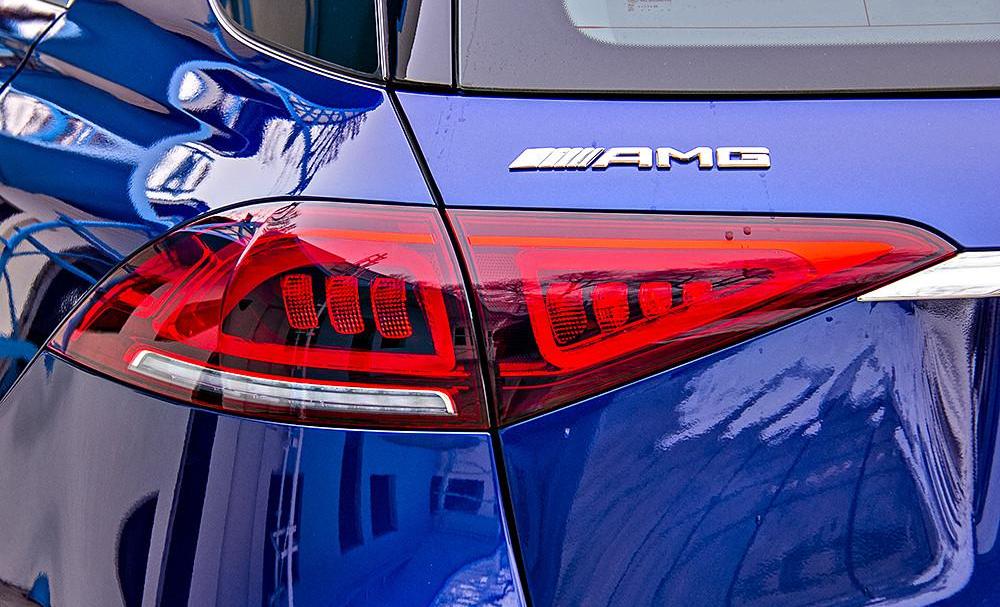 Discovery, Mercedes-Benz, BMW, Audi, DS