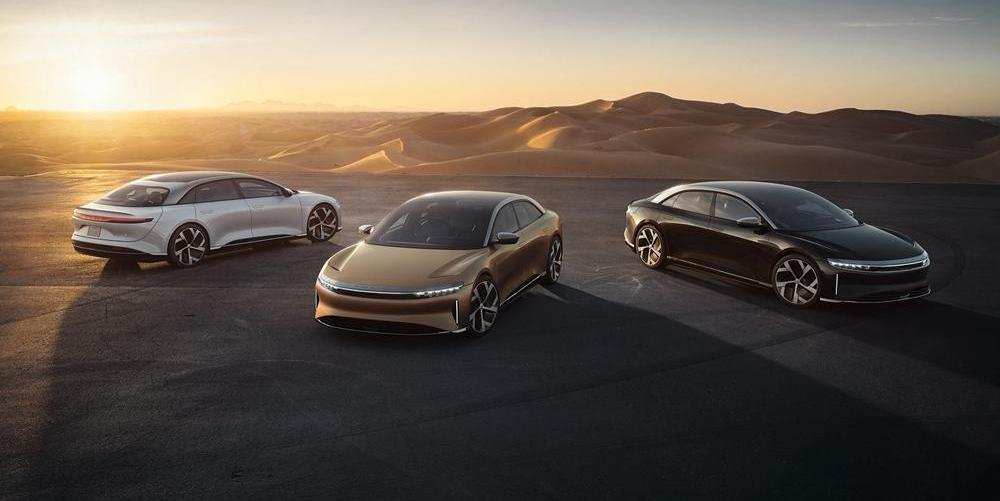 weilai, weilai ES8, Tesla, weilai et5, model 3