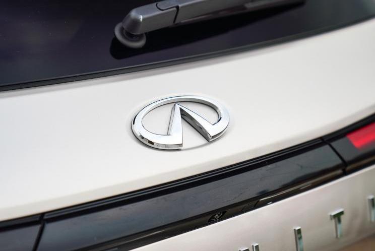 Dongfeng, Hongqi, Nissan, Tucki and Honda