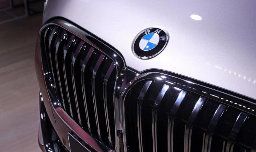 BMW, MINI, Rolls Royce, BMW iX3, BMW 5 Series