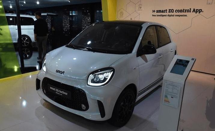 Toyota, BMW, Volkswagen, smart, Nezha s
