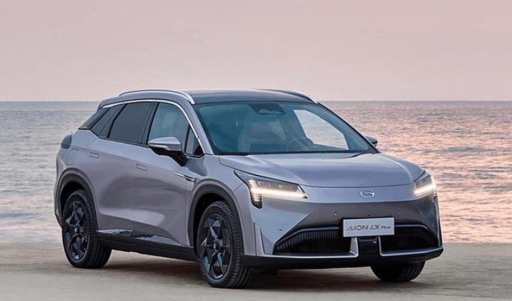 Toyota, BMW, Volkswagen, smart, Nezha s