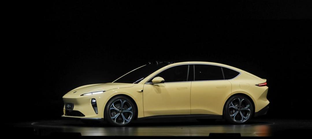 Weilai, Tesla, Mercedes-Benz, BMW, Hechuang