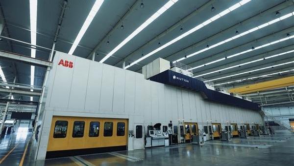 Beijing, Li ONE, Hyundai, Tucki and Tucki p7